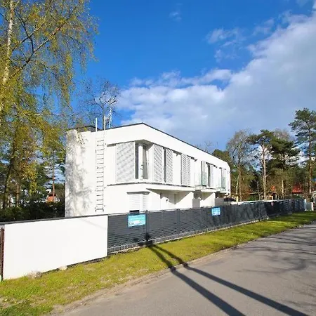Apartament Glamour Lägenhet Pobierowo